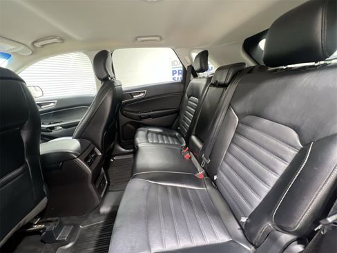 Used 2017 Ford Edge SEL w/ Equipment Group 201A image 21