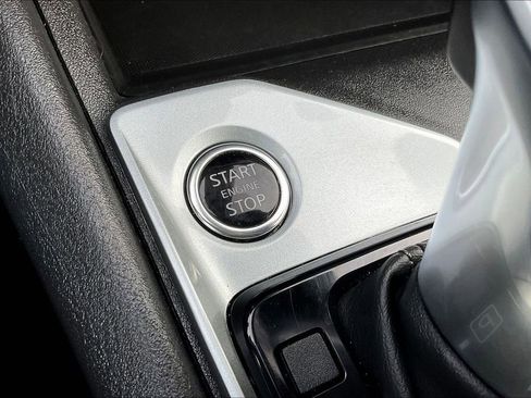 Used 2025 Nissan Altima 2.5 SV image 15