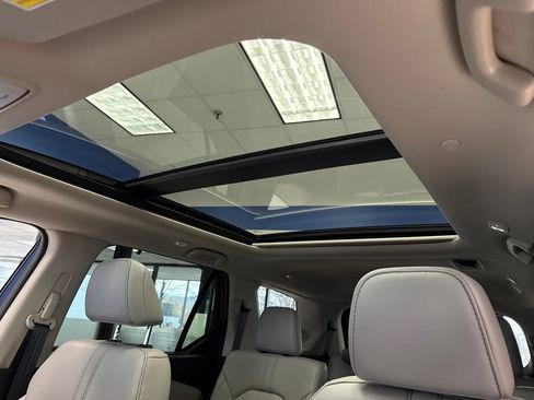 New 2025 Honda Pilot Touring image 20
