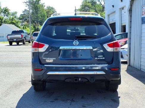 Used 2015 Nissan Pathfinder Platinum w/ Family Entertainment Package AWD/4WD image 4
