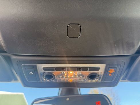 Used 2013 BMW 135i image 23