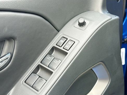 New 2026 Nissan Frontier SV image 8