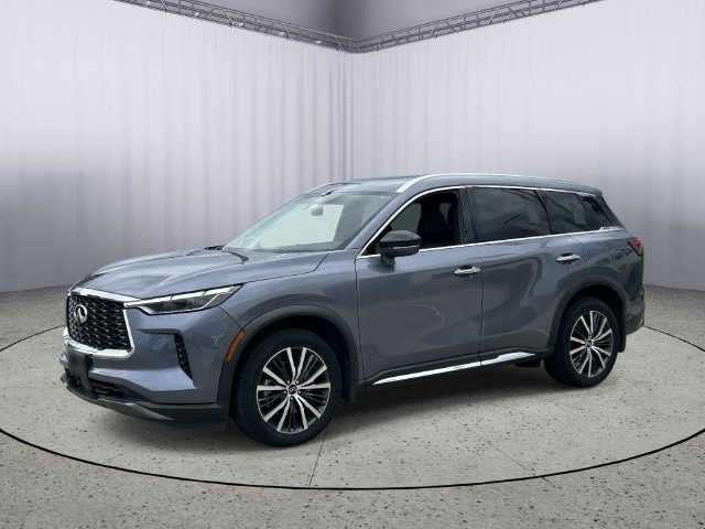 Used 2023 INFINITI QX60 Sensory w/ Cargo Package AWD/4WD image 2