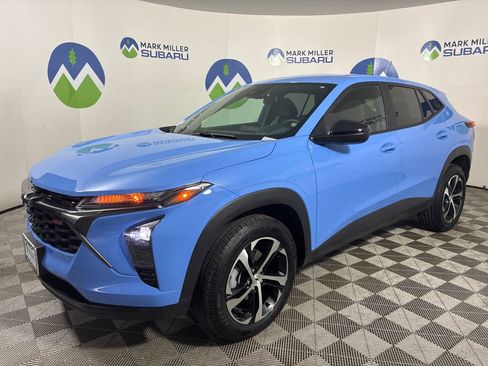 Used 2024 Chevrolet Trax RS image 3