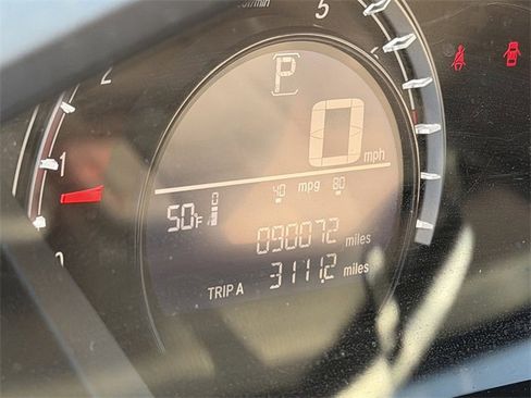 Used 2018 Honda CR-V LX image 9