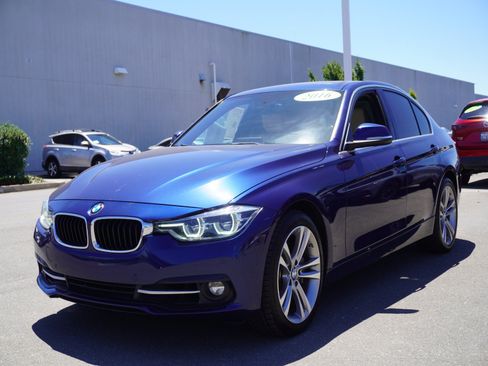 Used 2016 BMW 340i Sedan RWD image 7