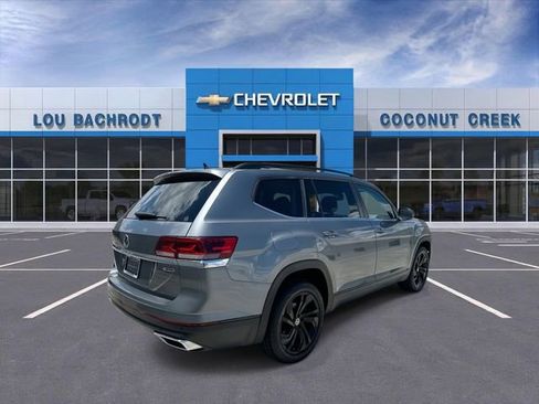 Used 2022 Volkswagen Atlas SE AWD/4WD image 8