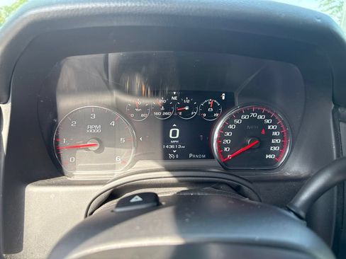 Used 2016 GMC Yukon Denali w/ Open Road Package RWD image 13