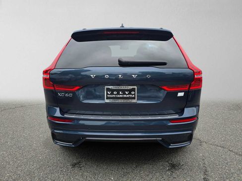 Certified 2024 Volvo XC60 T8 Plus w/ Protection Package Premier AWD/4WD image 4
