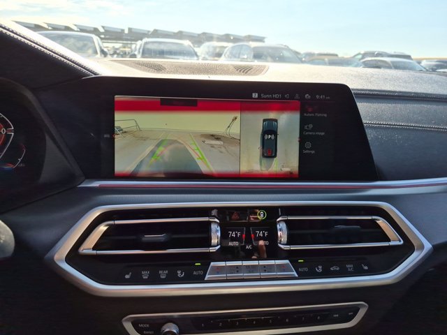 Used 2022 BMW X5 xDrive40i w/ M Sport Package AWD/4WD image 11