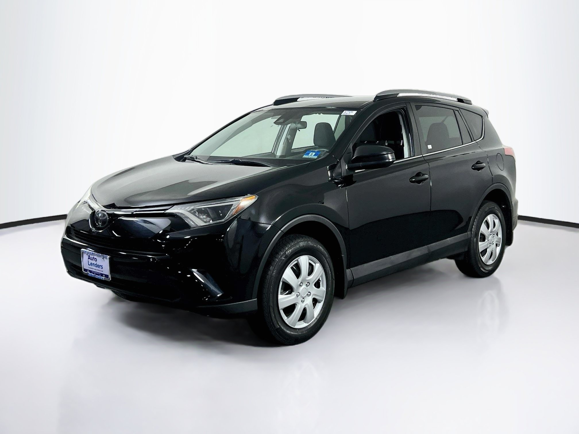 Used 2018 Toyota RAV4 LE w/ All Weather Liner Package AWD/4WD image 1