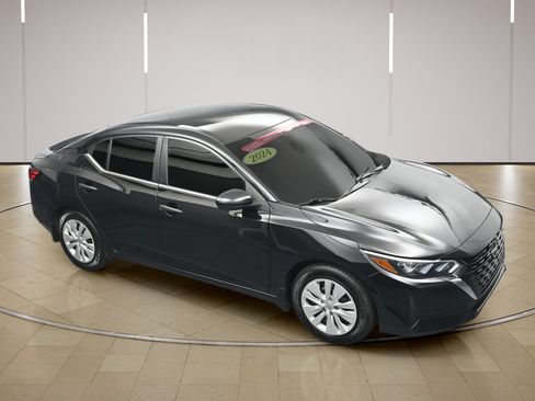 Certified 2024 Nissan Sentra S FWD image 29