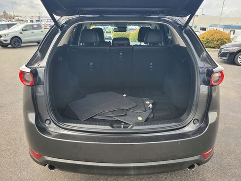 Used 2018 MAZDA CX-5 Touring w/ Preferred Equipment Package image 11