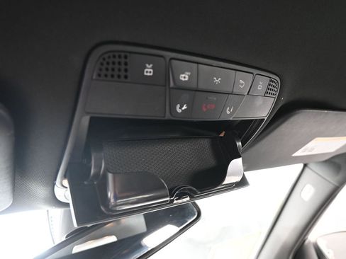 Used 2019 Mercedes-Benz GLC 300 GLC 300 image 28