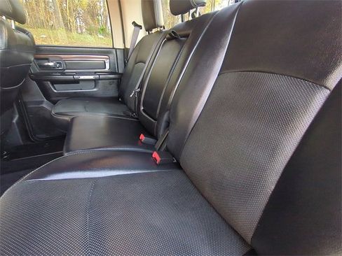 Used 2017 RAM 2500 Laramie image 28