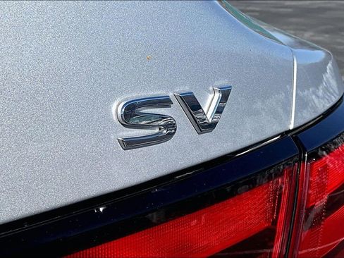 Used 2021 Nissan Sentra SV image 22