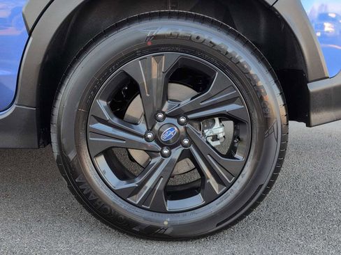 Used 2025 Subaru Crosstrek 2.0i image 14