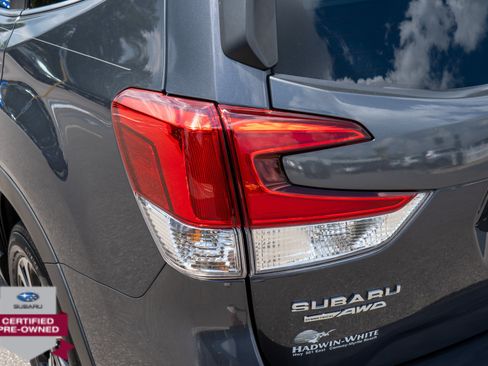 Certified 2023 Subaru Forester Limited AWD/4WD image 10