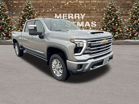 Certified 2025 Chevrolet Silverado 3500 High Country w/ High Country Premium Package image 7