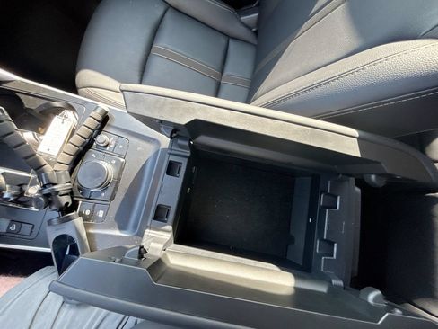 Used 2026 MAZDA CX-90 3.3 Turbo w/ Select Package AWD/4WD image 24