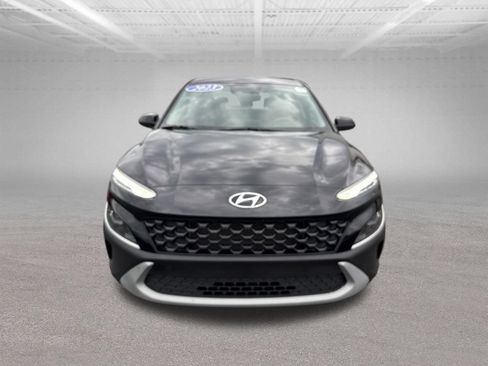 Used 2023 Hyundai Kona SE AWD/4WD image 46
