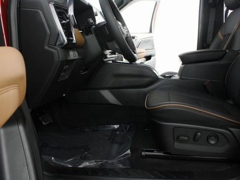 New 2026 GMC Canyon AT4 image 15