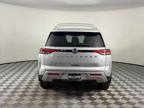 Used 2024 Nissan Pathfinder Platinum w/ Cargo Package image 7