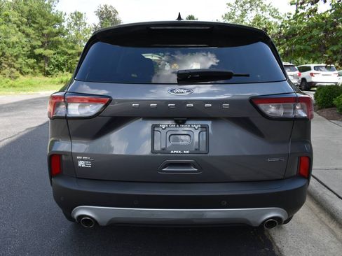 Used 2021 Ford Escape SEL AWD/4WD image 6