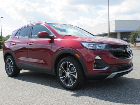 Used 2023 Buick Encore GX Select w/ Safety Package II FWD image 1