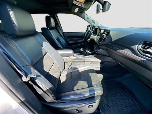 Certified 2022 Dodge Durango R/T w/ Trailer Tow Group IV image 27