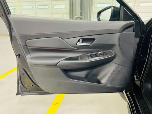 New 2026 Nissan Sentra SR w/ Floor Mat Package FWD image 22