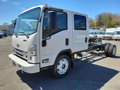 New 2024 Chevrolet Low Cab Forward image 2
