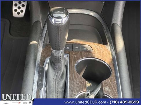 Used 2017 Chevrolet Malibu Premier w/ Premier Sun and Wheel Package image 20