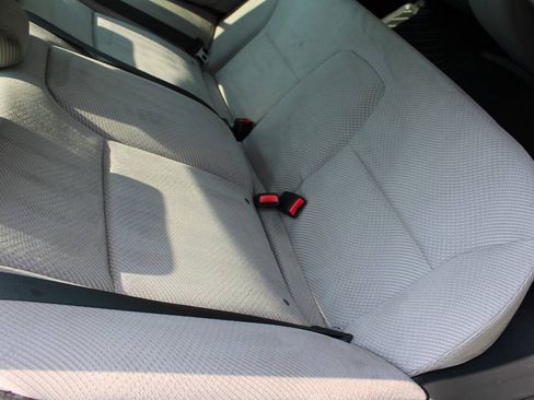 Used 2013 Honda Civic Hybrid Sedan image 37