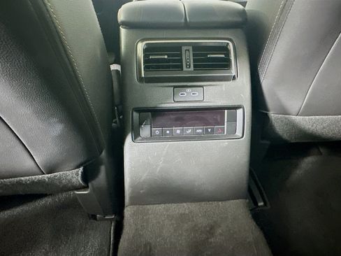 Used 2024 MAZDA CX-90 3.3 Turbo w/ Premium Package AWD/4WD image 27