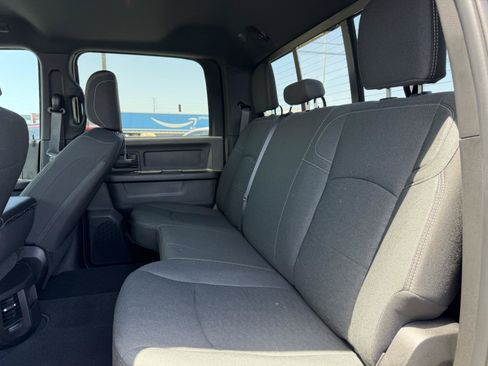 Used 2025 RAM 2500 Tradesman AWD/4WD image 17