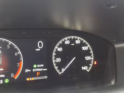 Used 2024 Honda HR-V LX image 33