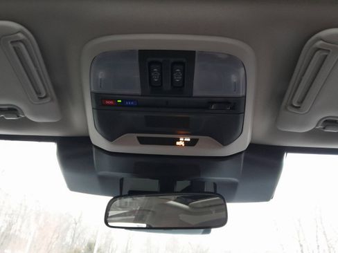 Certified 2025 Subaru Crosstrek 2.0i Premium image 35