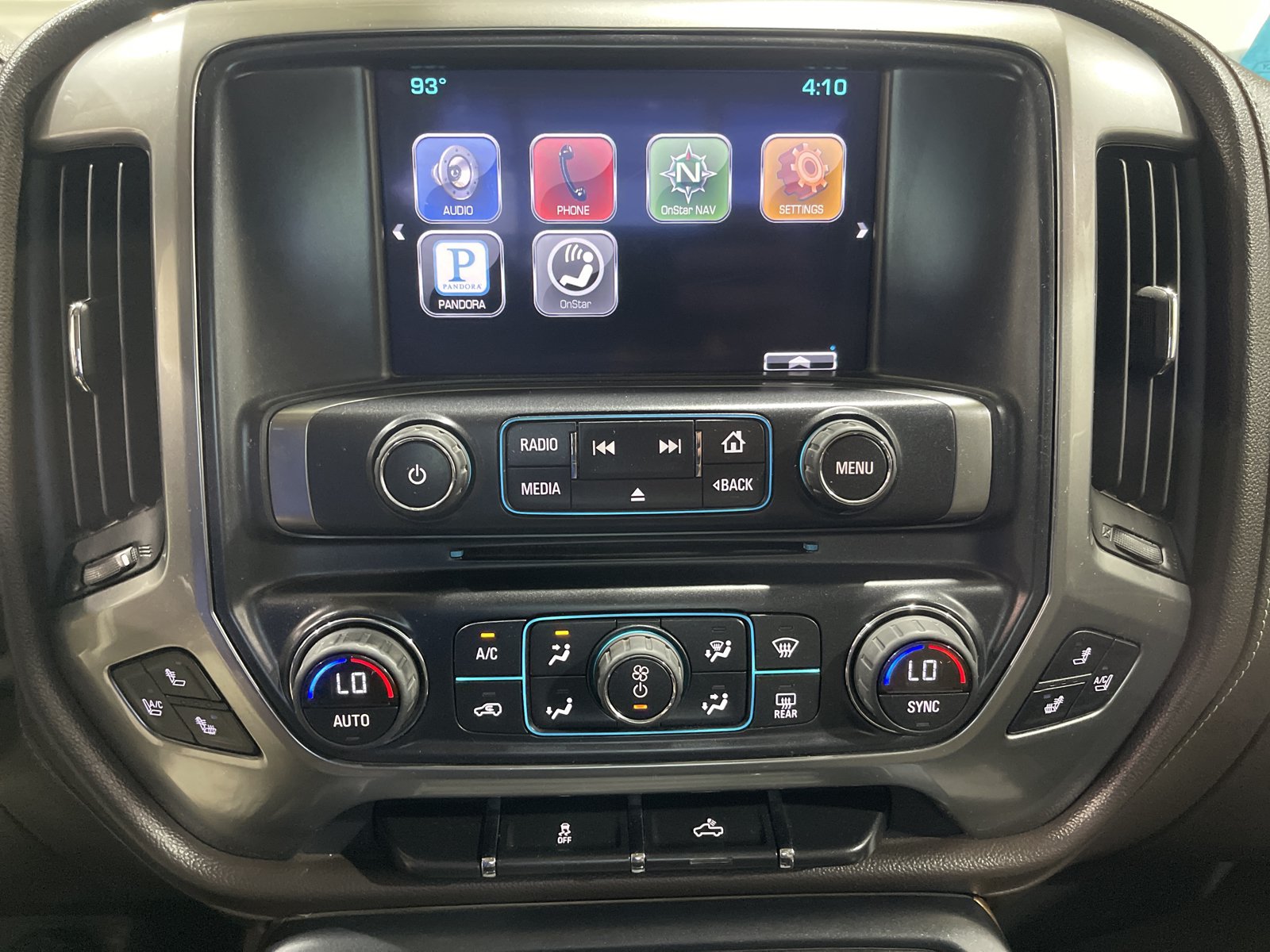 Used 2014 Chevrolet Silverado 1500 LTZ AWD/4WD image 21