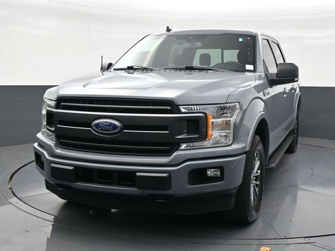 Used 2020 Ford F150 XLT w/ Equipment Group 302A Luxury AWD/4WD image 8