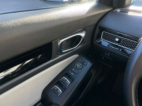 Certified 2025 Honda Civic Sport image 22