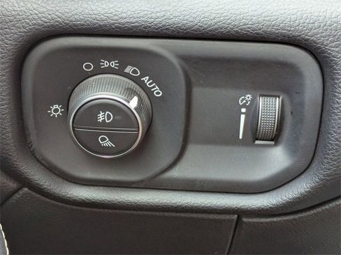 Used 2024 RAM 2500 Big Horn image 25