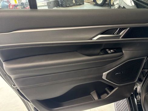 New 2026 Jeep Grand Wagoneer L 4WD image 22