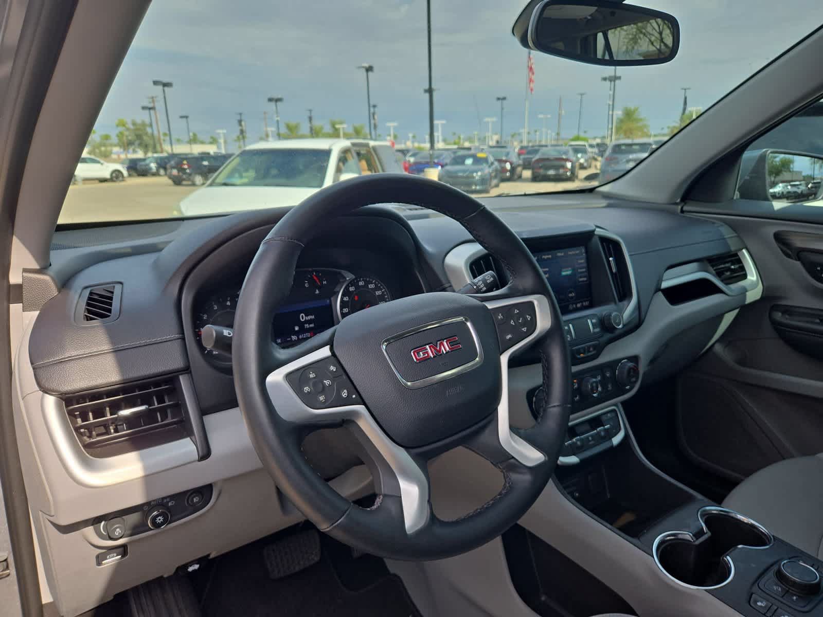Used 2023 GMC Terrain SLT FWD image 10