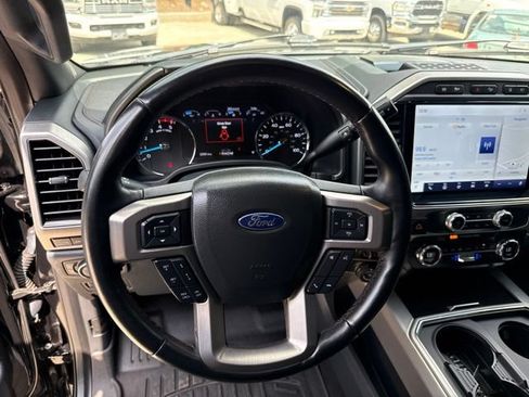 Used 2022 Ford F450 Platinum w/ FX4 Off-Road Package AWD/4WD image 31
