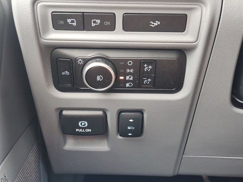 Used 2023 Ford F150 Lariat w/ Equipment Group 502A High AWD/4WD image 22