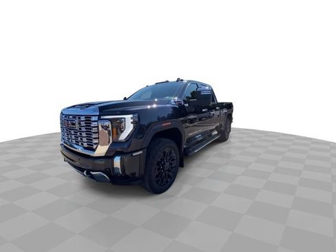 Used 2024 GMC Sierra 2500 Denali w/ Denali Reserve Package AWD/4WD image 6