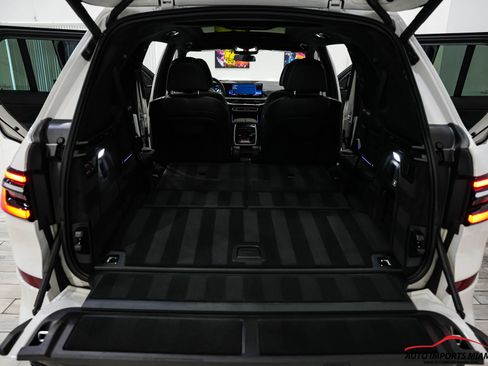Used 2024 BMW X7 xDrive40i w/ M Sport Package image 68