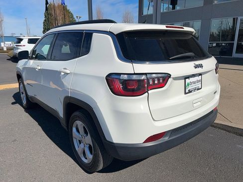 Used 2018 Jeep Compass Latitude image 8