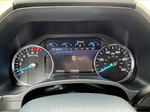 Used 2022 Ford F350 Lariat w/ Lariat Ultimate Package AWD/4WD image 14